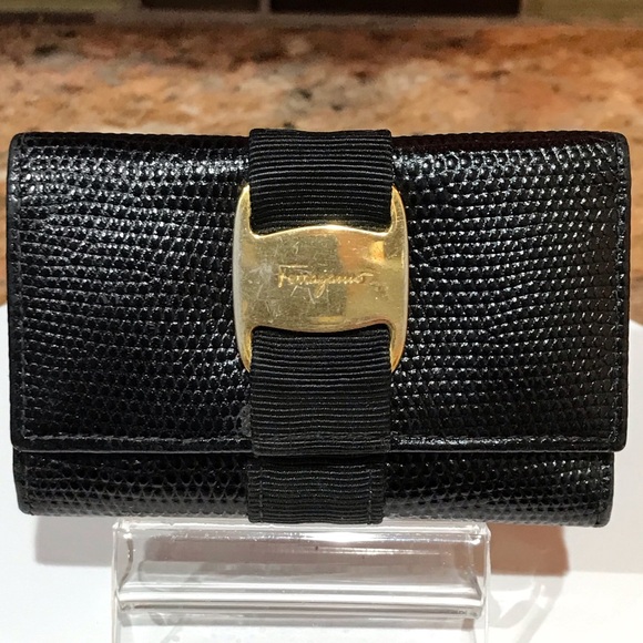 Salvatore Ferragamo 6-Key Holder Vara Ribbon Leather Case ππ₯π€ - Picture 1 of 17